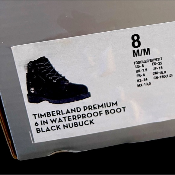 Black timberlands ( size 8 boys toddlers) black and silver (chrome) - Picture 1 of 2